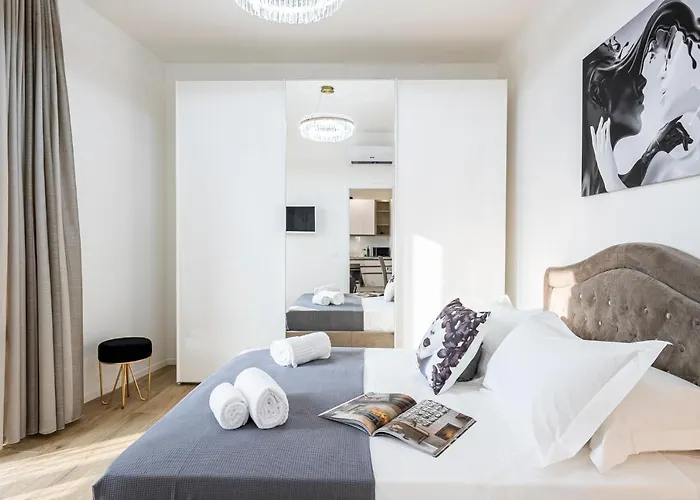 Alessio Bros Central Luxury